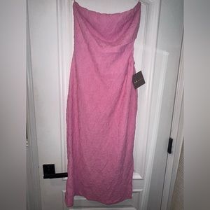 NWT Womens Pink dress with side cut out